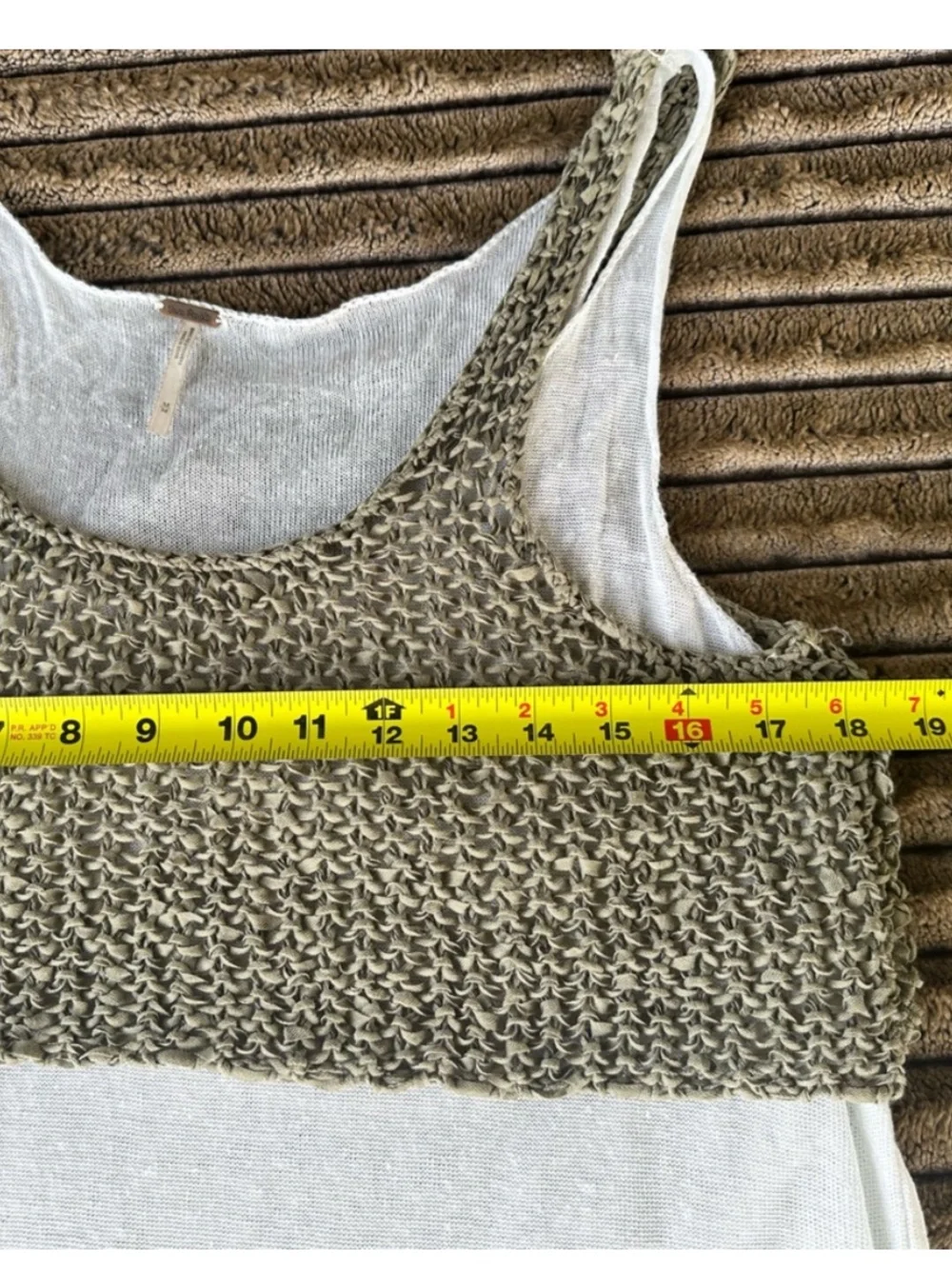 FREE PEOPLE Two Tone Sweater Tank Ivory Medium Excellent Condition